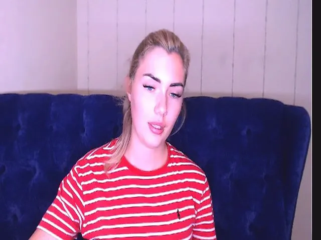 Live sex webcam photo for TrishKlein #263647222