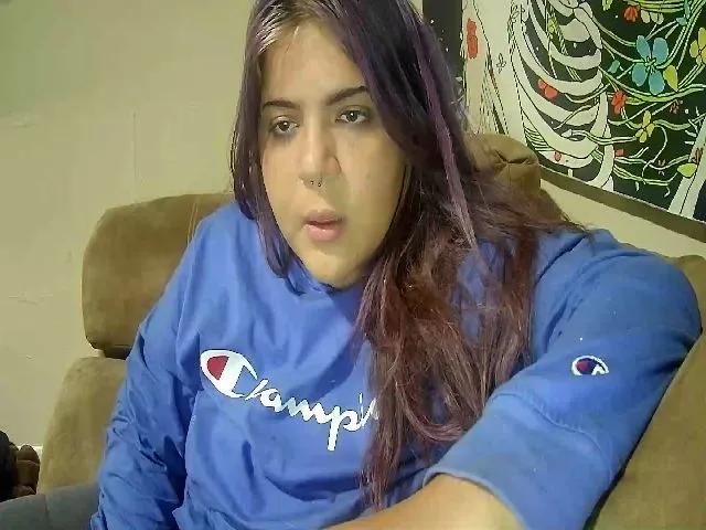 Live sex webcam photo for Lilmisspurp #256110473