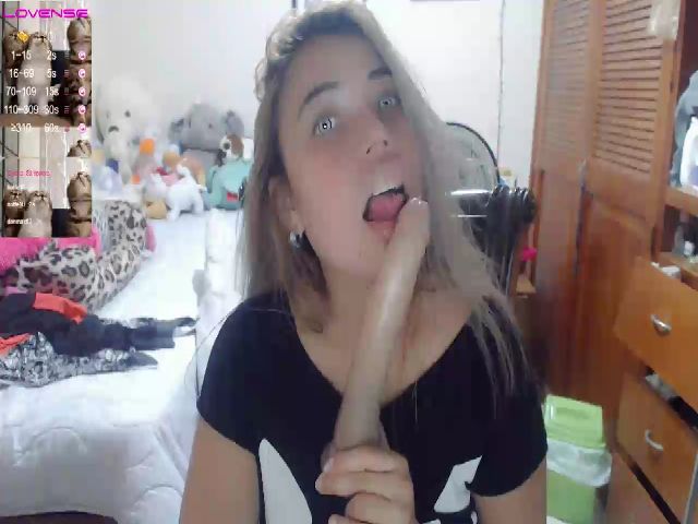 Live sex webcam photo for Meganhill_ #255475550