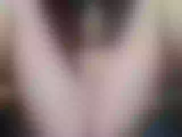Live sex webcam photo for JenniferLuvv #259902180
