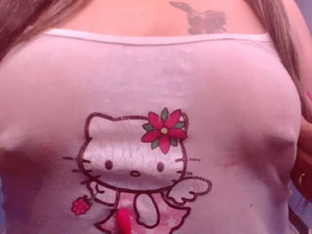 Live sex webcam photo for dirtywoman #241381199