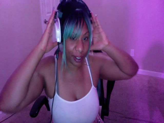 Live sex webcam photo for Juiciikulture #264420247