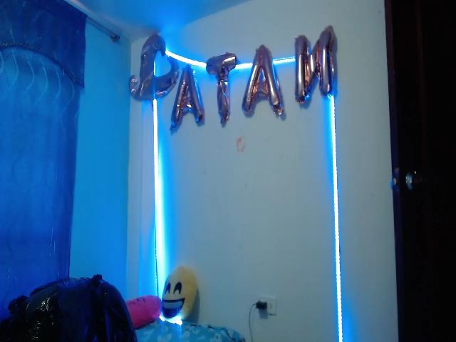 Live sex webcam photo for Hot_skinny_ #260774518