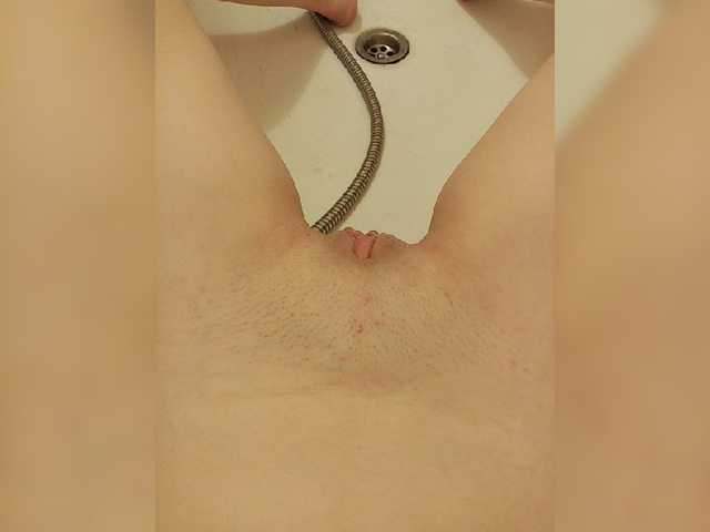 Live sex webcam photo for Anesteishen #248454816