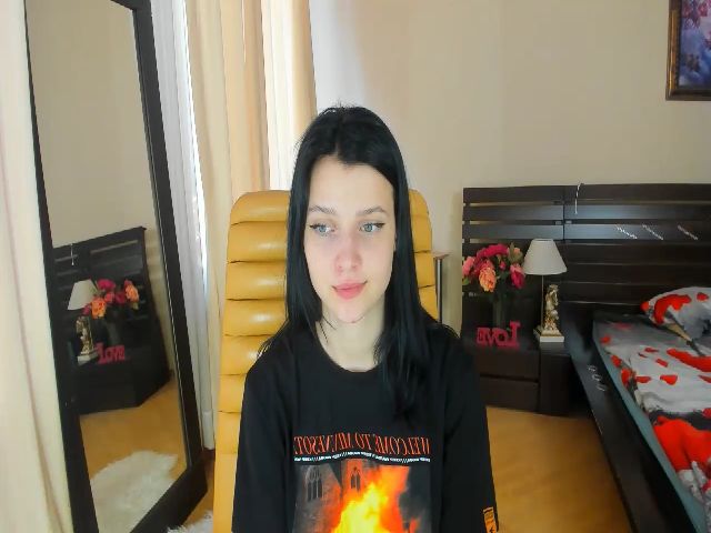 Live sex webcam photo for SoniNex #256845069