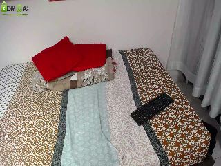 Live sex webcam photo for Bluefire_28 #251712157