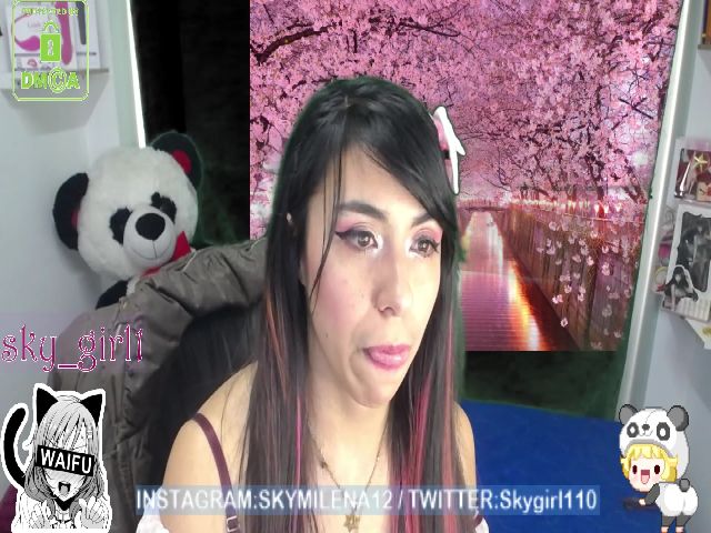 Live sex webcam photo for Sky_girl1 #257677868