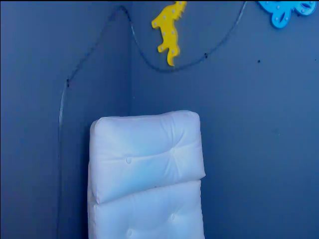 Live sex webcam photo for Tattiana_love #252382581