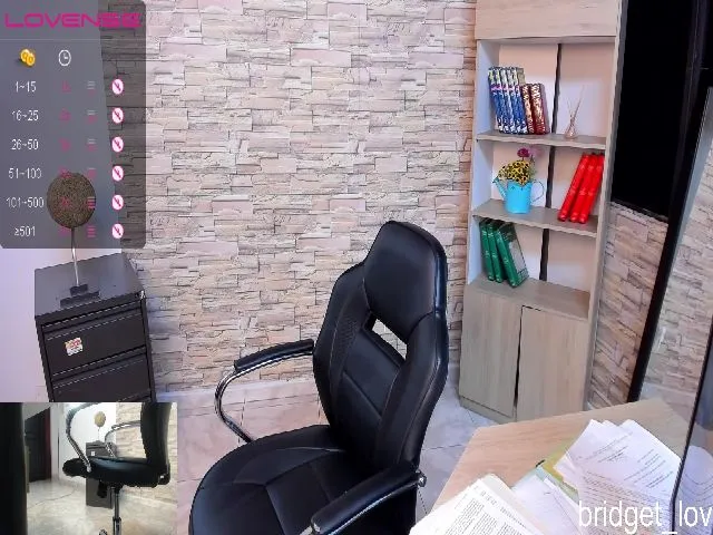 Live sex webcam photo for Bridget_love #265064847