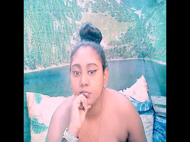 Live sex webcam photo for indianruby99 #258279334