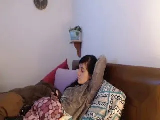 Live sex webcam photo for isabellazee2 #251733848