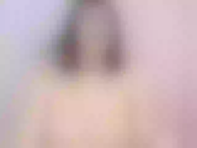 Live sex webcam photo for eliza01 #241419411