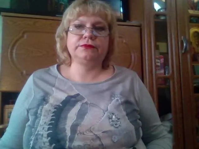 Live sex webcam photo for LOLA88888 #245474266
