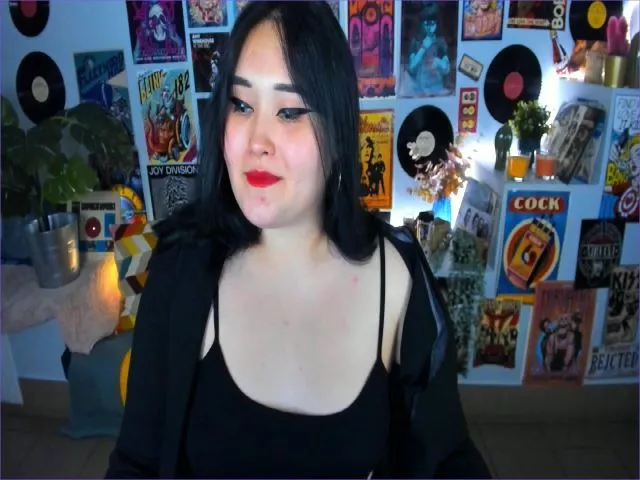 Live sex webcam photo for EsmiraWaild #263751767