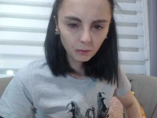 Live sex webcam photo for cleophee #287942227