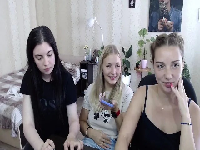 Live sex webcam photo for UrBlack_Kitty #261412001