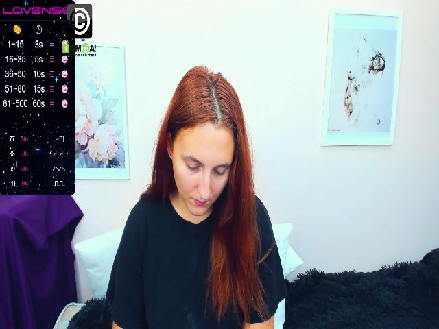 Live sex webcam photo for FoxyDarkX #258151642