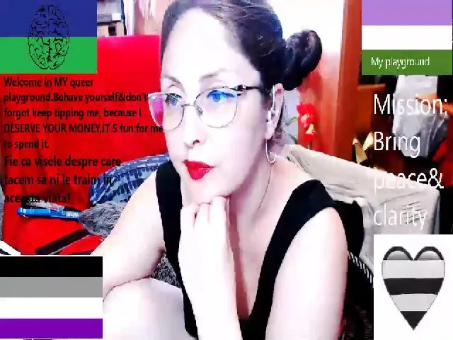 Live sex webcam photo for ImperatrizaS #262040285