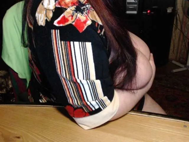 Live sex webcam photo for tanyvel34 #241380898