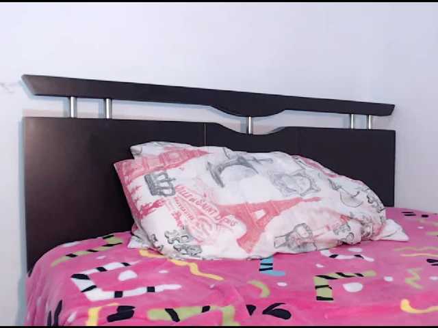 Live sex webcam photo for SusanBrooks #240957096