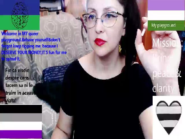 Live sex webcam photo for ImperatrizaS #252865244