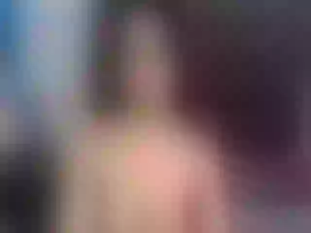 Live sex webcam photo for AngeelJones #264463761