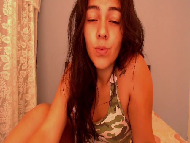 Live sex webcam photo for Eli_machado23 #255975651