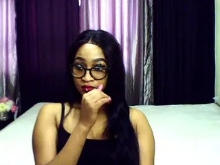 Live sex webcam photo for Miafoxx #240646802
