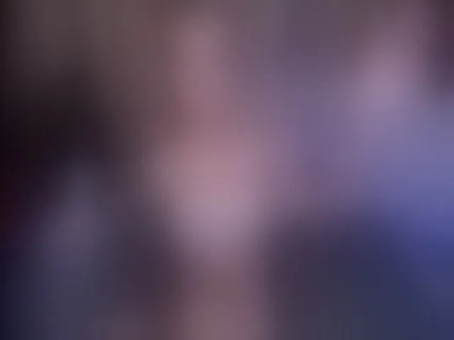 Live sex webcam photo for MeganArdent #257193100
