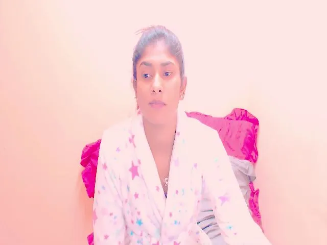 Live sex webcam photo for INDIANGOLD #260368966