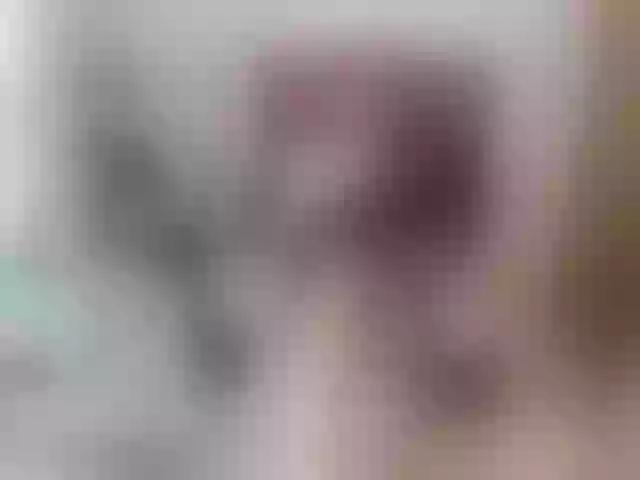 Live sex webcam photo for Khloee_sr #256209991