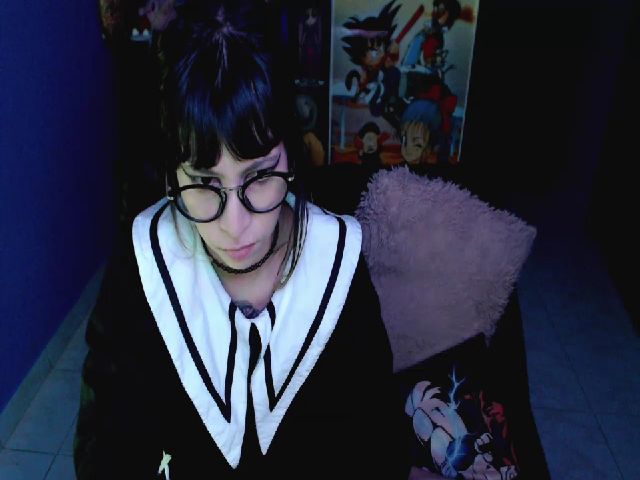 Live sex webcam photo for umaru_michae #257487837