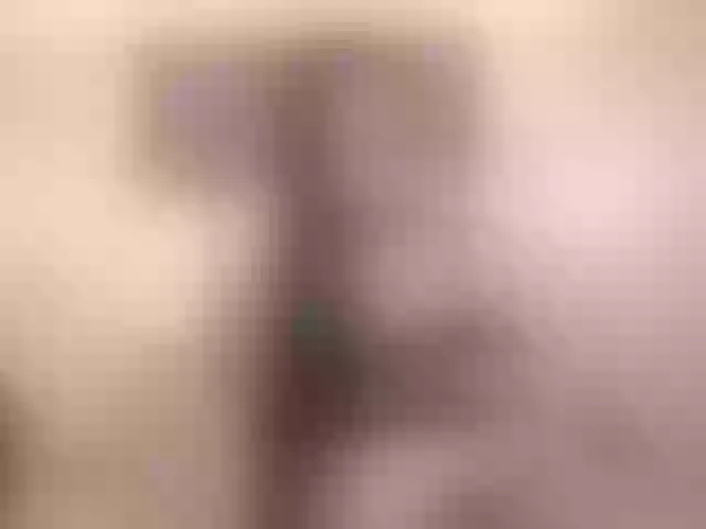 Live sex webcam photo for EllaClark #287991540