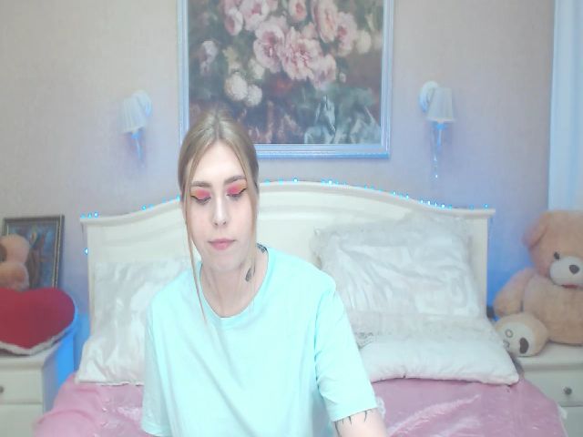 Live sex webcam photo for AmaliaDiva #255463220