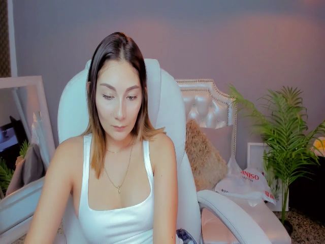 Live sex webcam photo for Emyconner #260327958