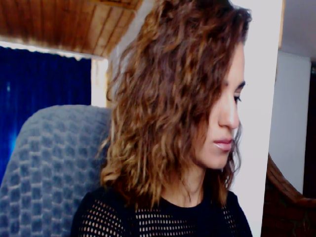 Live sex webcam photo for Supreme_Sophy #260623835