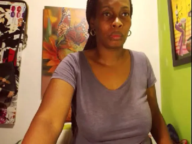 Live sex webcam photo for zoenaomi #254426668
