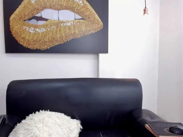 Live sex webcam photo for hannamartin #248942210