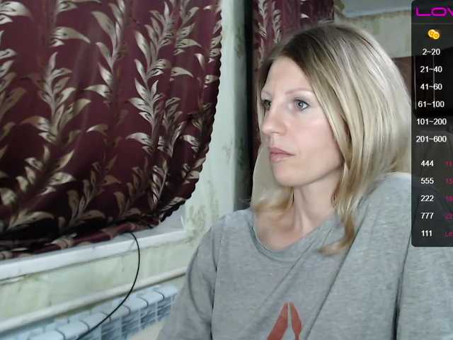 Live sex webcam photo for Brain5explo #242277944