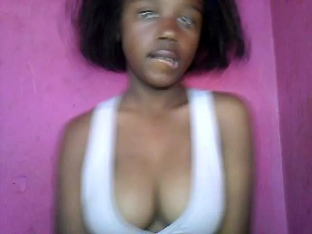 Live sex webcam photo for la-belleblack #242301226