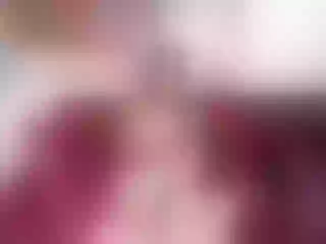 Live sex webcam photo for Emiliarain #252360526