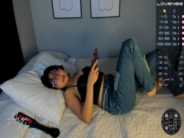 Live sex webcam photo for Arya_Line #264200771