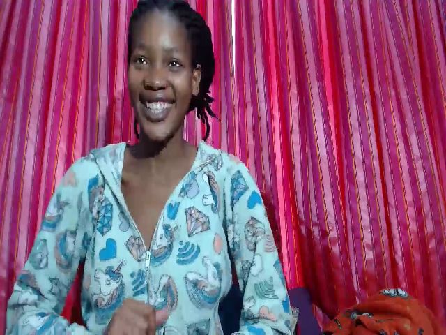 Live sex webcam photo for Aaliyah98x #259873554