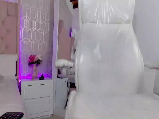 Live sex webcam photo for Eva_adamss #255178373