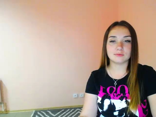 Live sex webcam photo for Candy4Love_ #252924889