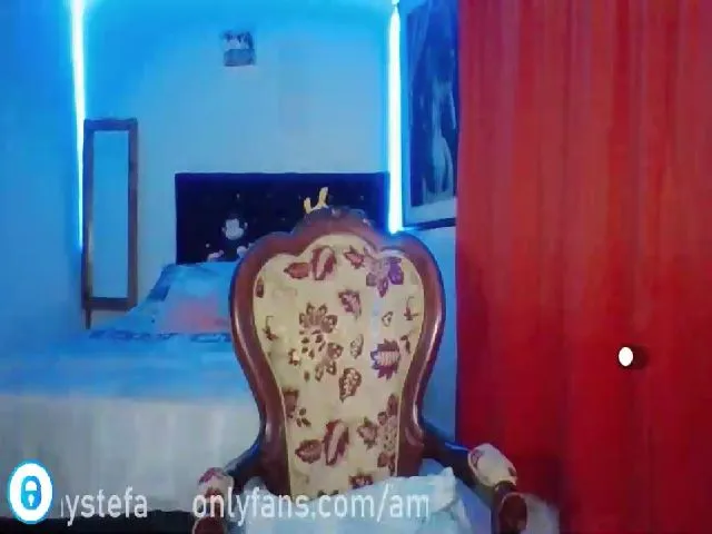Live sex webcam photo for Amystefa #252687414