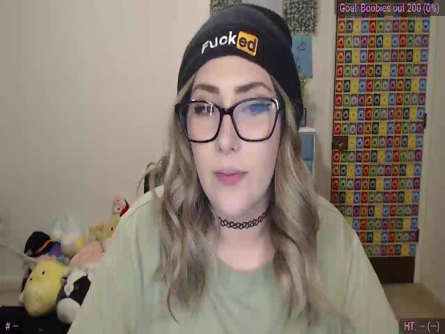 Live sex webcam photo for Violet_Rae_ #252743571