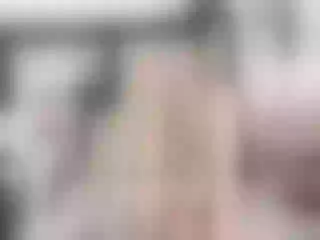 Live sex webcam photo for Elliza717 #252655723