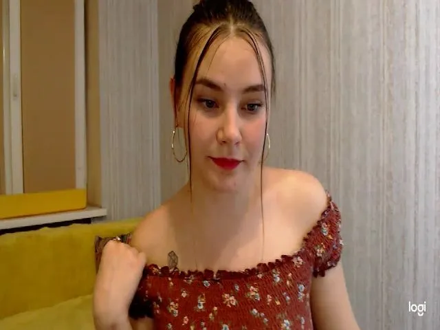 Live sex webcam photo for Quardiona #257027594