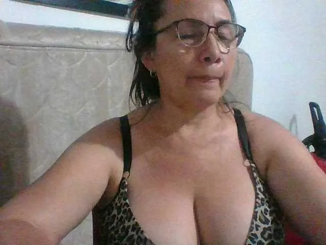 Live sex webcam photo for LATINAANALx #256548574